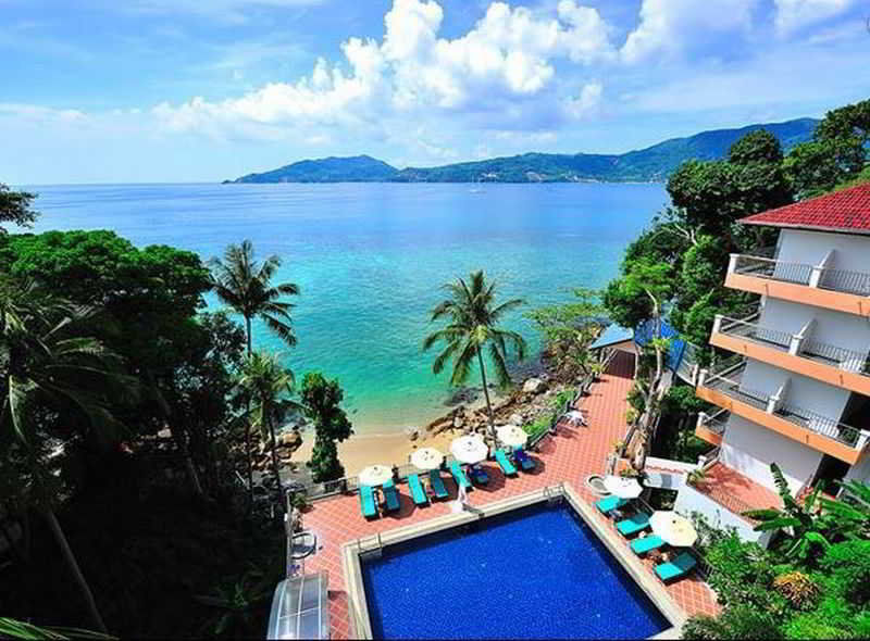 Blue Beach Club & Resort Patong Exterior photo